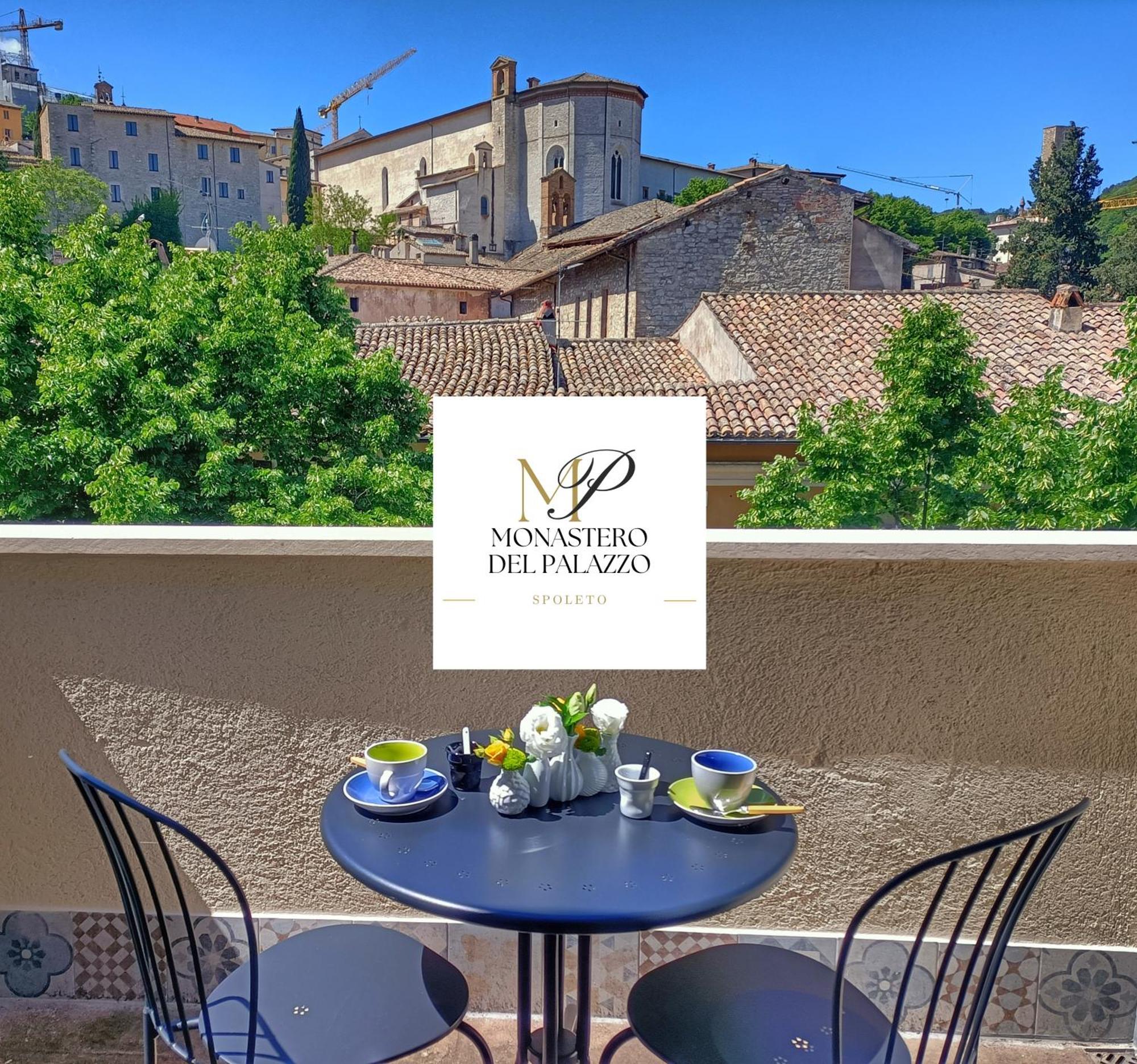 Monastero Del Palazzo Casa Vacanze Сполето Экстерьер фото